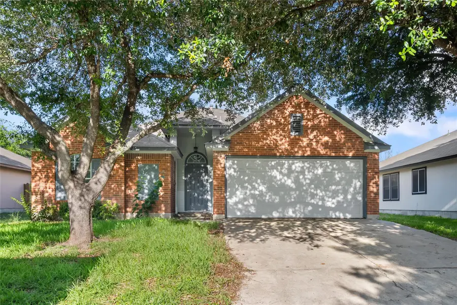 110 Estate Cv, Hutto, TX 78634 - #2