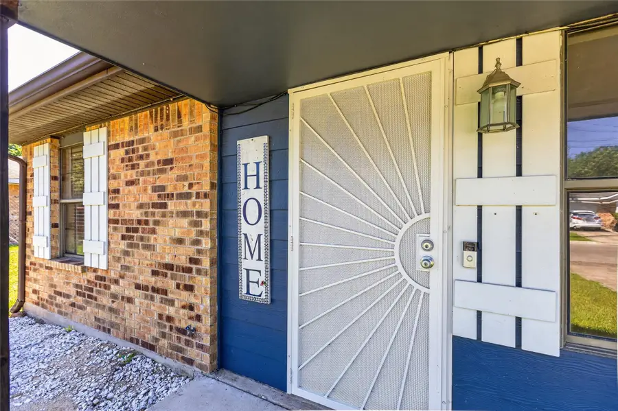 1308 Pendergrass St, Lockhart, TX 78644 - #2
