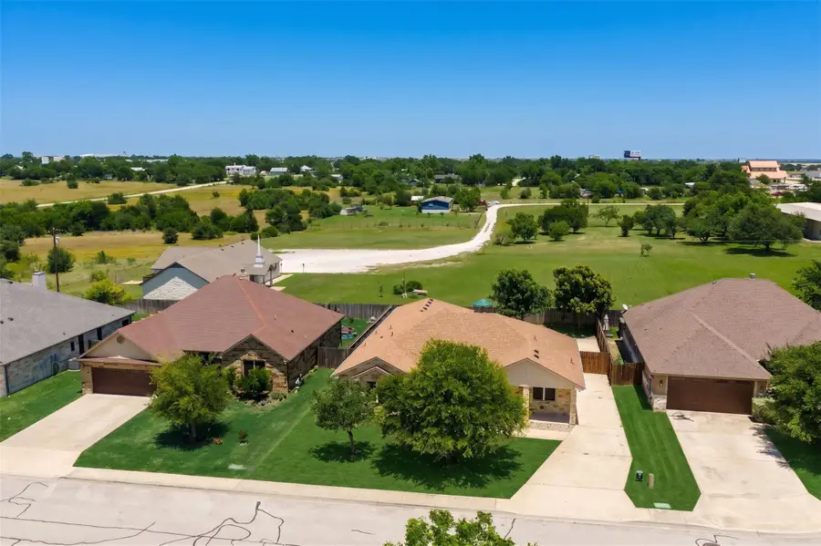 100 Magan Ln, Jarrell, TX 76537 - #2