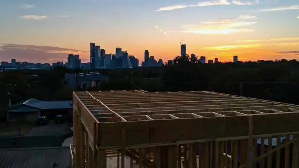 1403 Barton Hills Dr #3, Austin, TX 78704