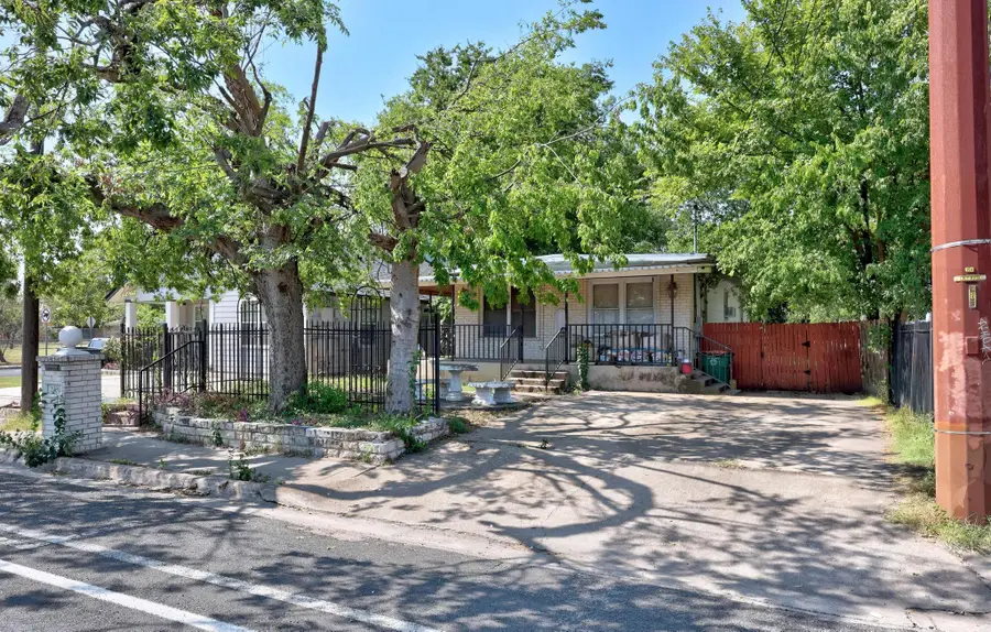 2909 E 5th St, Austin, TX 78702 - #2