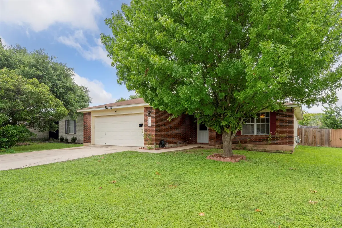120 Grant Way, Kyle, TX 78640 - Image #1