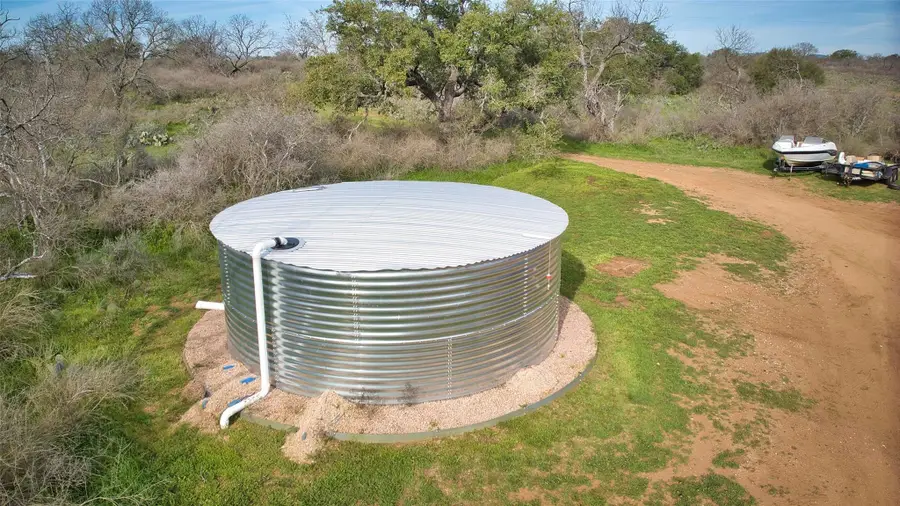 701 Cr 316, Llano, TX 78643 - Image #2