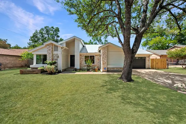 4001 Burr Oak Ln, Austin, TX 78727