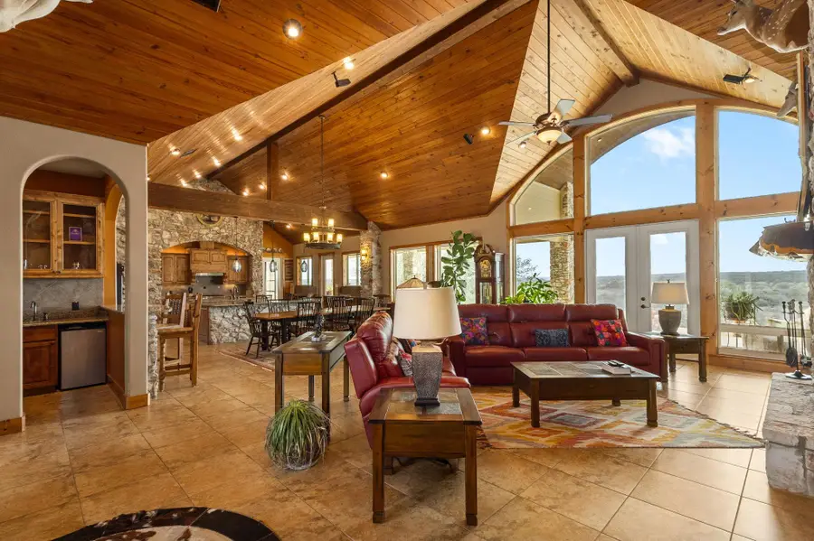 2810 Bridlewood Ranches Dr., San Marcos, TX 78666 - #3