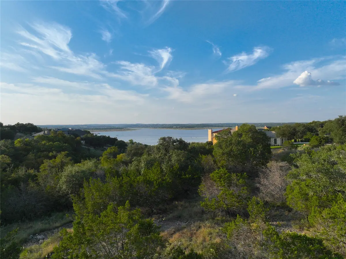 401 Scarlet Ct, Canyon Lake, TX 78133 - #1
