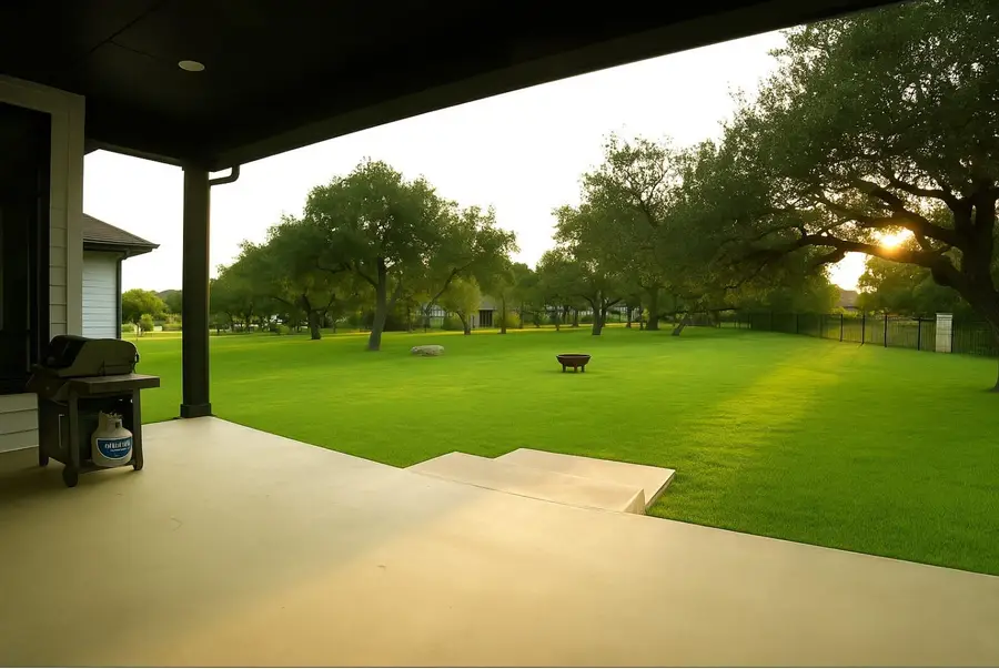 120 Woodland Hills Dr, Georgetown, TX 78633 - #3