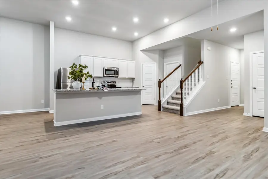 101 Gunner Rd, Buda, TX 78610 - #3