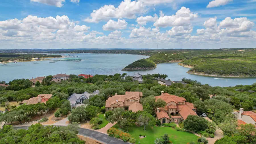 17701 Navigation Ln, Lago Vista, TX 78645 - Image #2