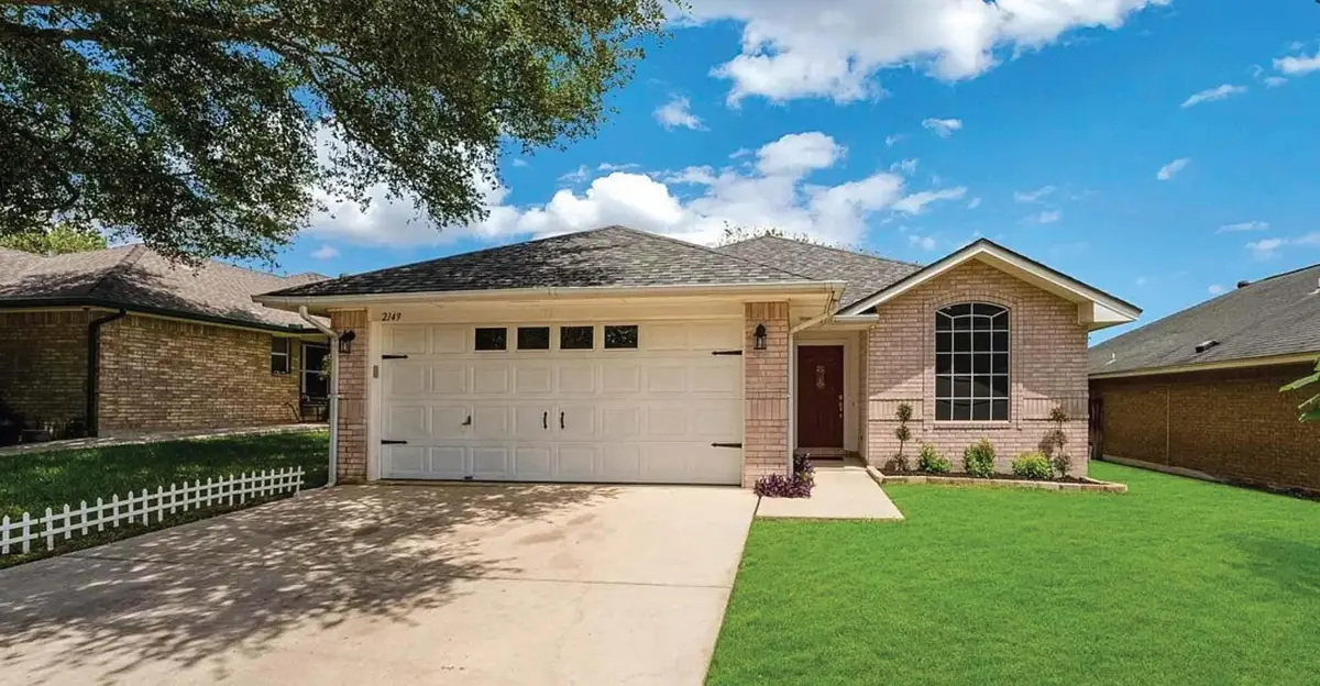 2149 Keystone Dr, New Braunfels, TX 78130 - #1