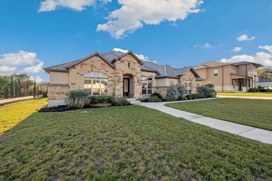 917 Coolabah Ave, New Braunfels, TX 78132 - #2