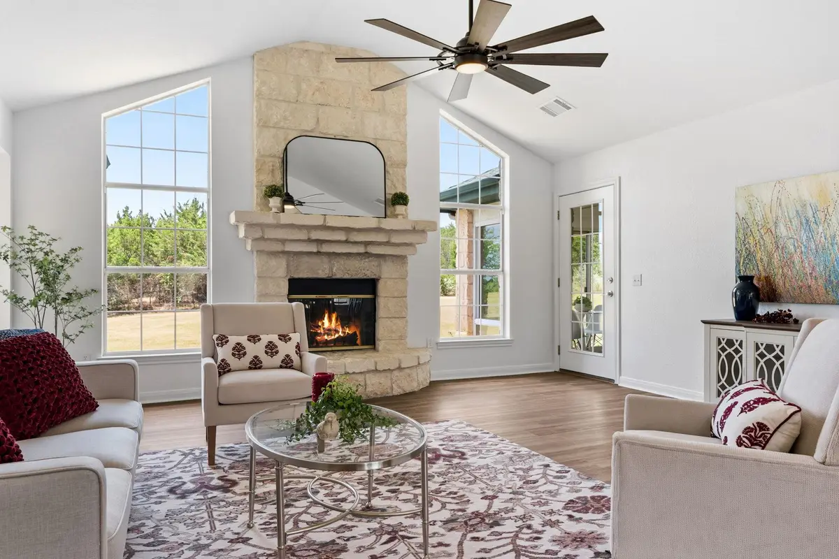 207 Meadow Oaks Dr, Dripping Springs, TX 78620 - #1