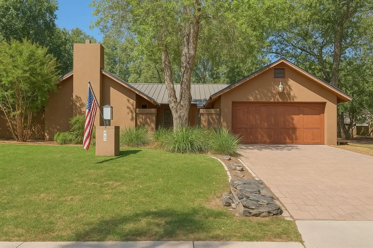 206 Blue Ground, Horseshoe Bay, TX 78657 - Image #1