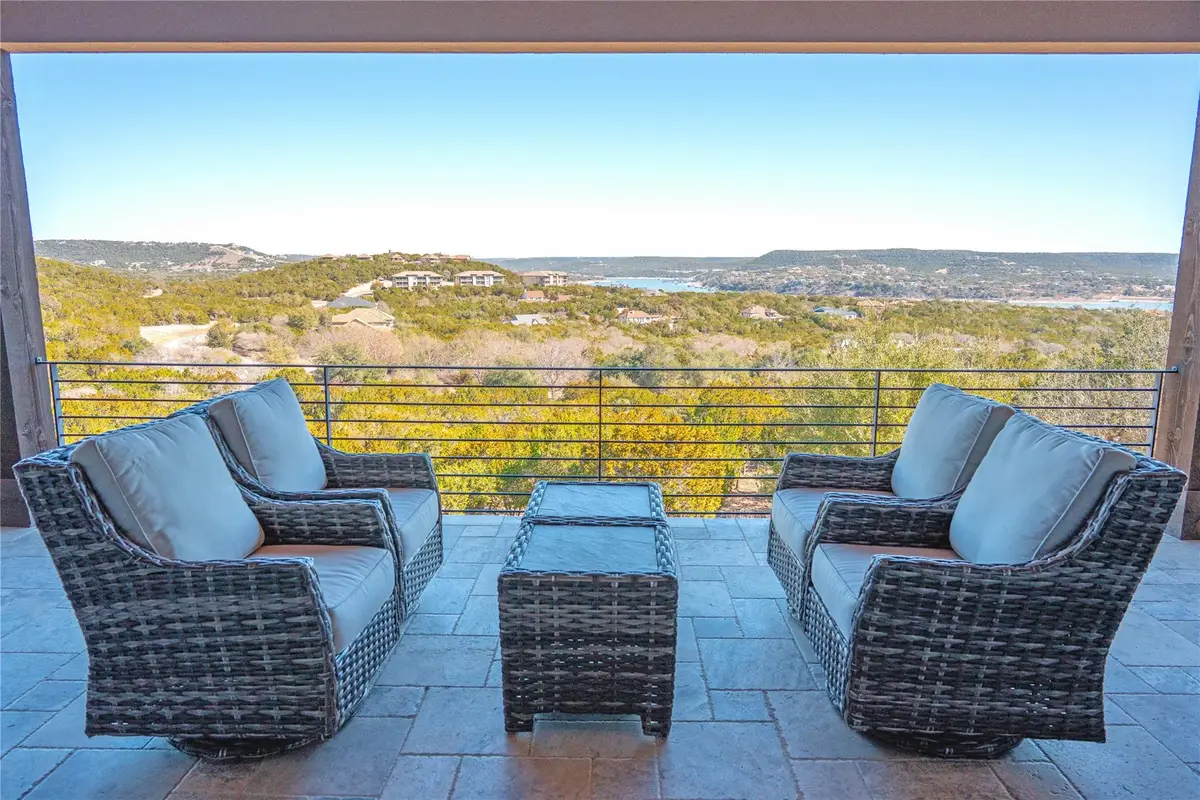 7300 Flagship Park Dr, Jonestown, TX 78645 - Image #1