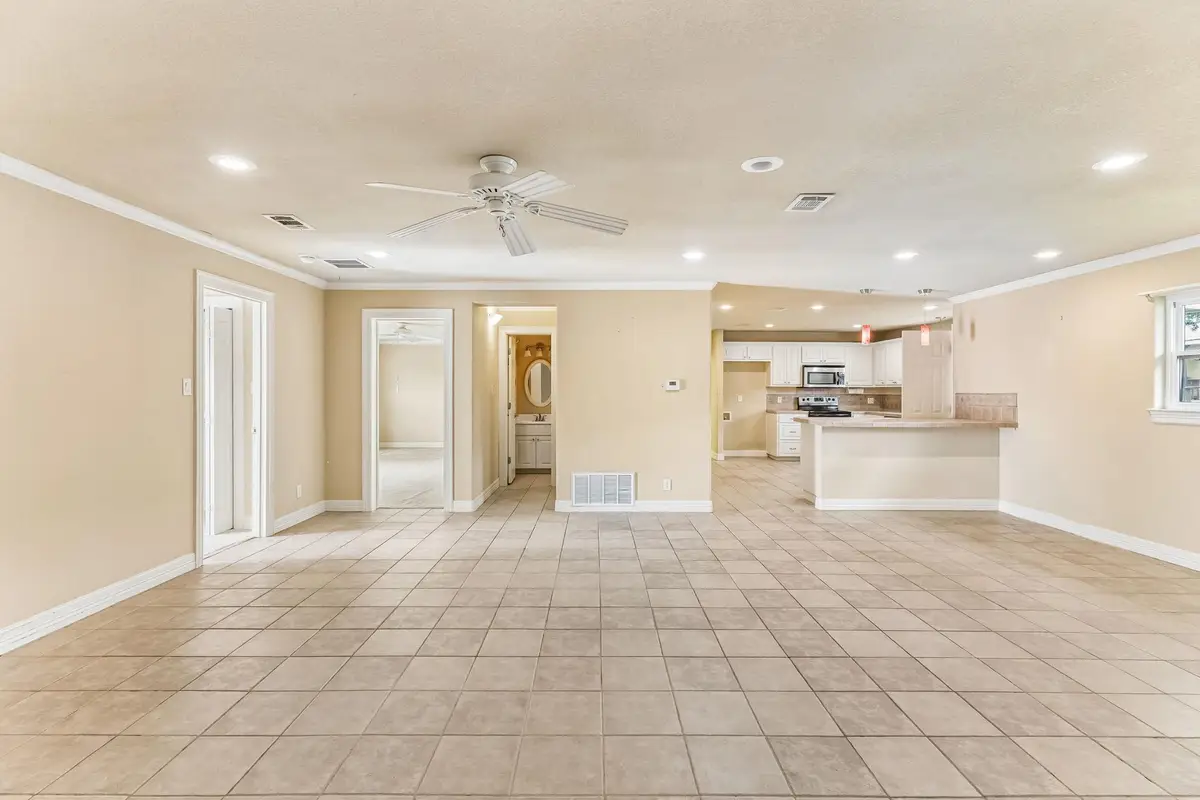 1919 American Dr #B-110, Lago Vista, TX 78645 - #1