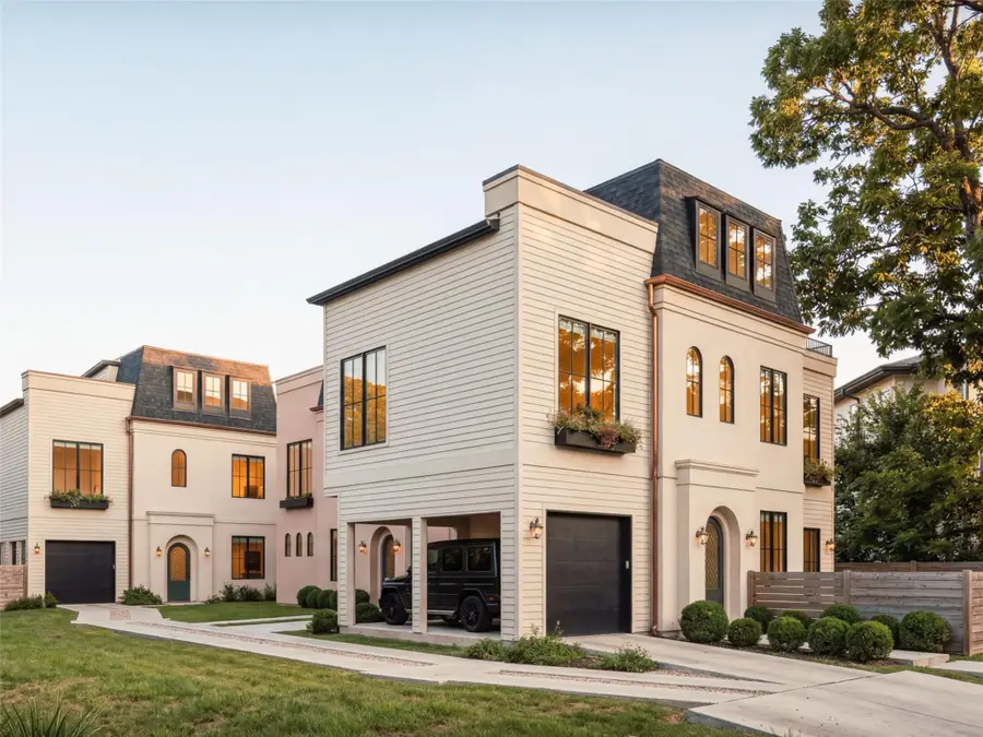 1174 Oak Grove Ave #3, Austin, TX 78702 - #3