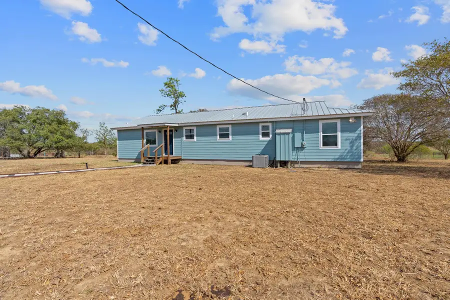 154 Caracara Ln, Dale, TX 78616 - #2