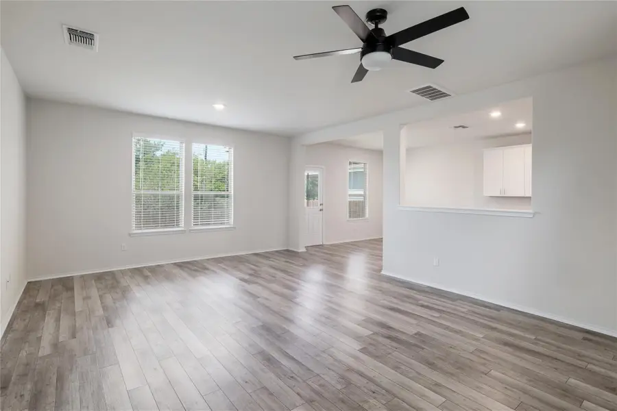 46 Snowy Plover Ln, Leander, TX 78641 - #3