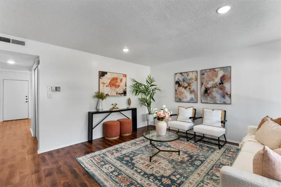 6910 Hart Ln #203, Austin, TX 78731 - #2