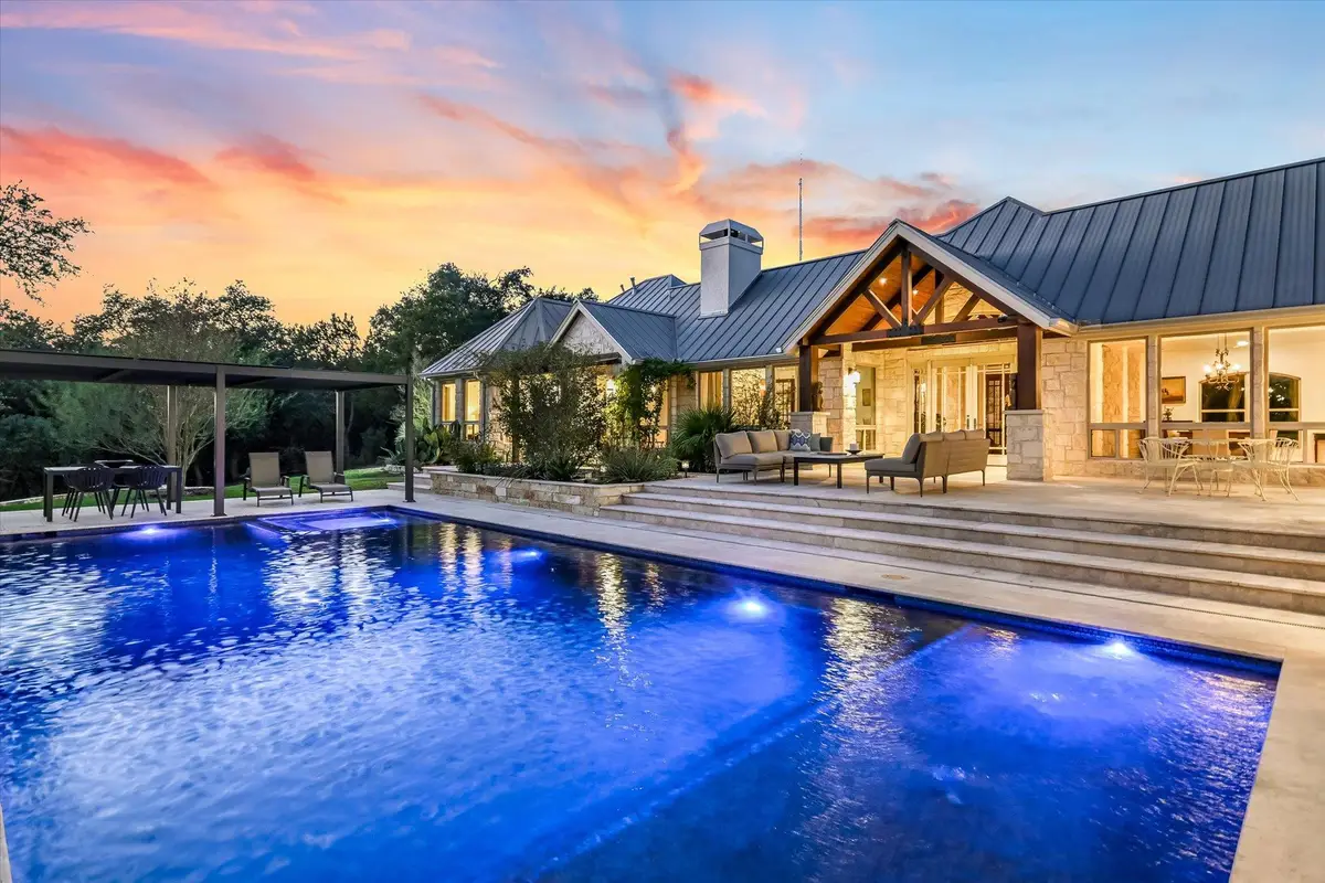 601 Crystal Creek Dr, Austin, TX 78746 - #1