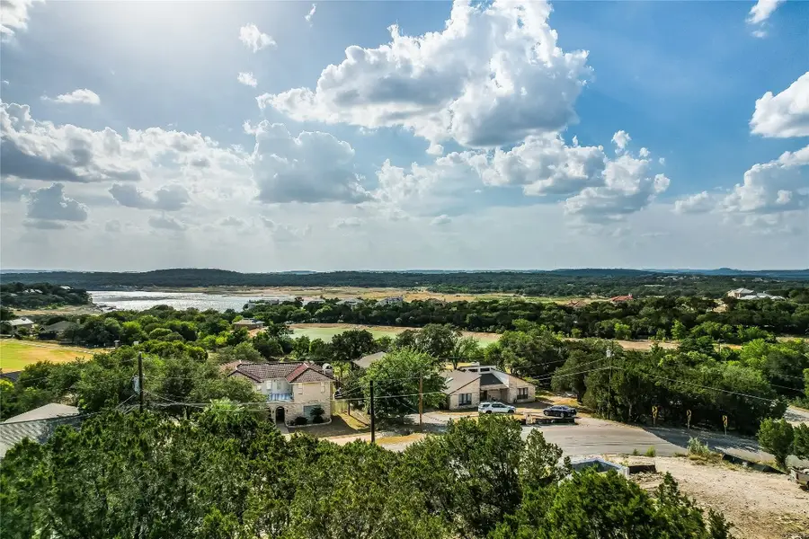 5103 Country Club Dr, Lago Vista, TX 78645 - Image #3
