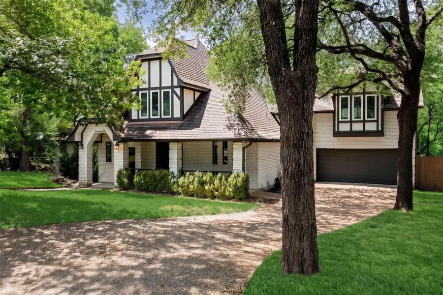 1910 Holly Hill Dr, Austin, TX 78746 - #2