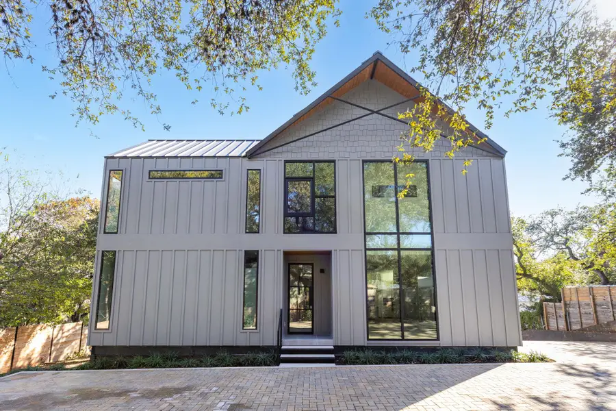 1603 Chelsea Ln #1, Austin, TX 78704 - #2