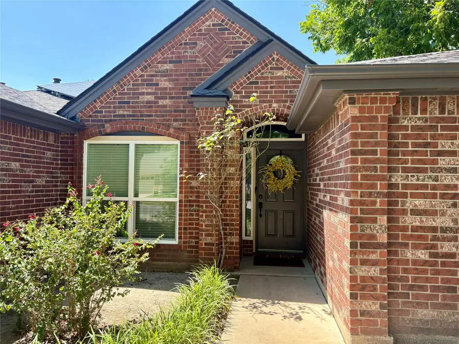 1008 Maplewood Dr, Pflugerville, TX 78660 - #2