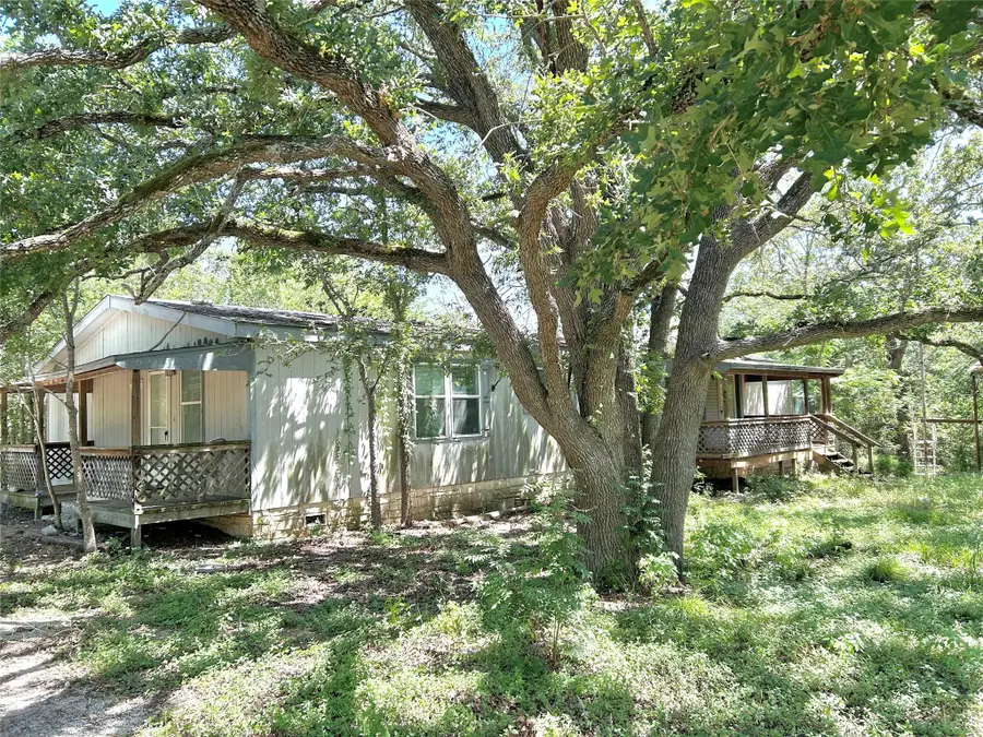 223 Foothill Rd, Bastrop, TX 78602 - #2