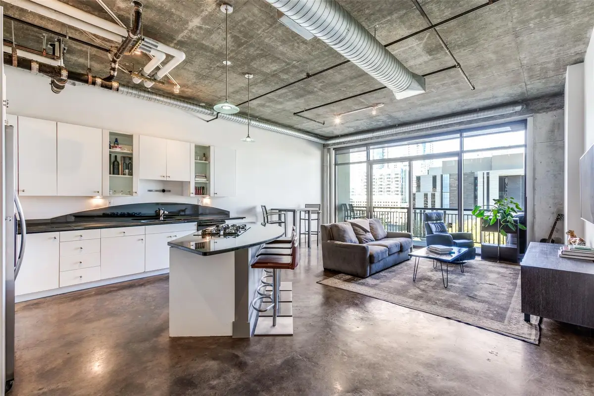311 W 5th St #704, Austin, TX 78701 - Image #1