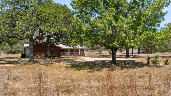 2942 Ranch Road 2766, Johnson City, TX 78636