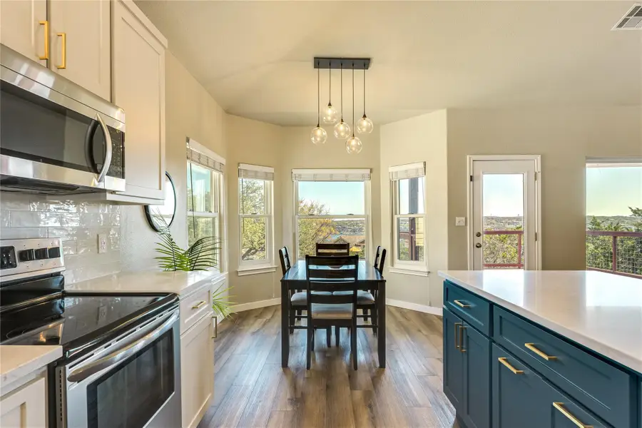 330 Southwind Rd, Point Venture, TX 78645 - #2