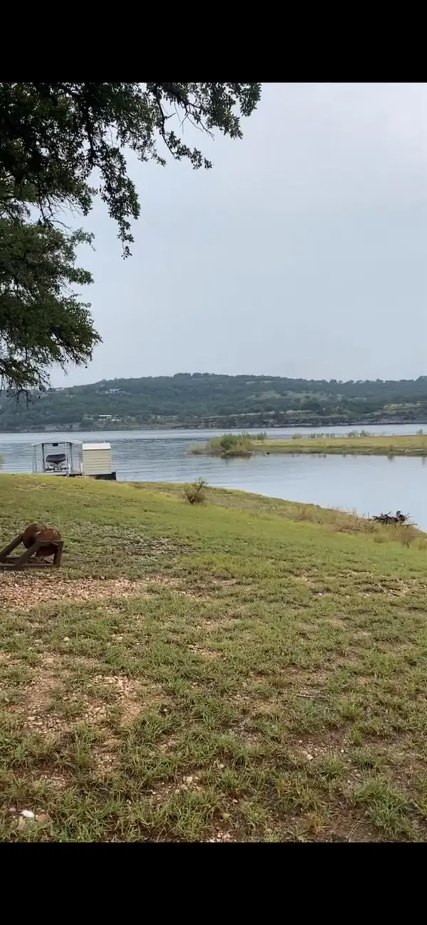 1304 Gold Ln, Leander, TX 78645