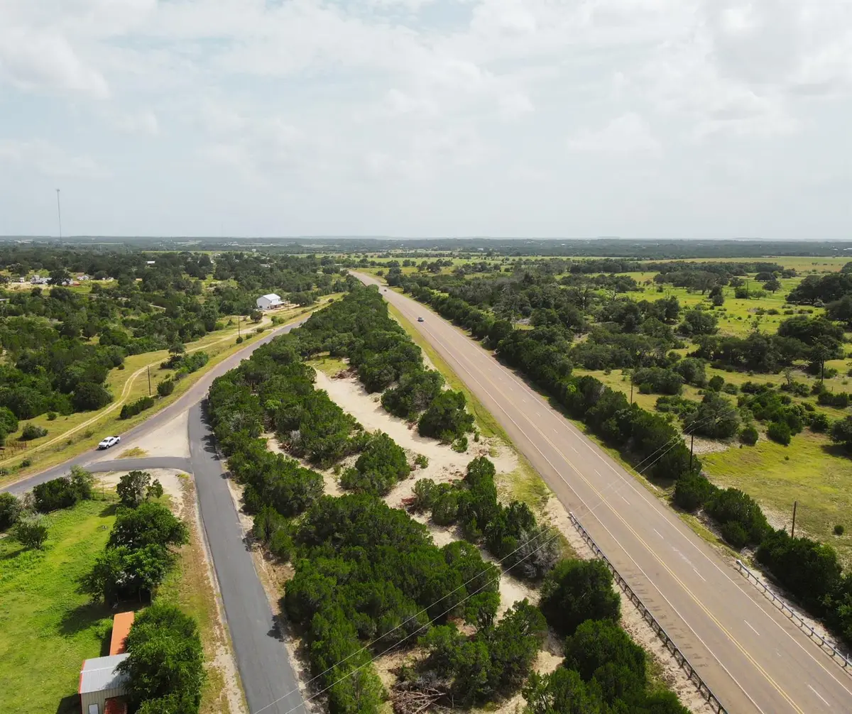 131 Spur 440, Florence, TX 76527 - #1