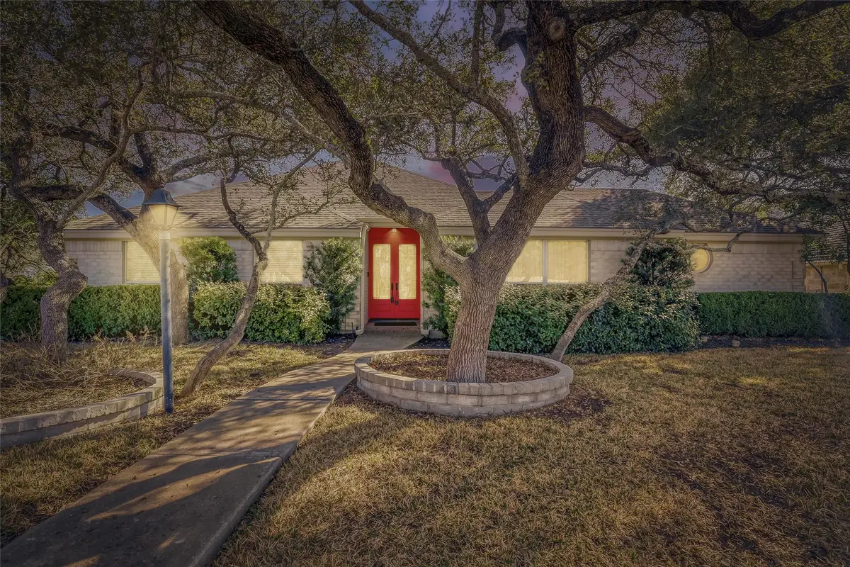 122 Tallstar Dr, Lakeway, TX 78734 - #1