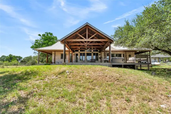 150 Pecan 2, Florence, TX 76527