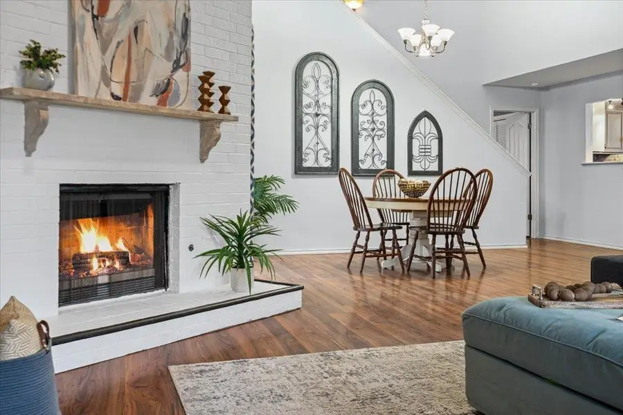 4311 Clarno Dr, Austin, TX 78749 - Image #2