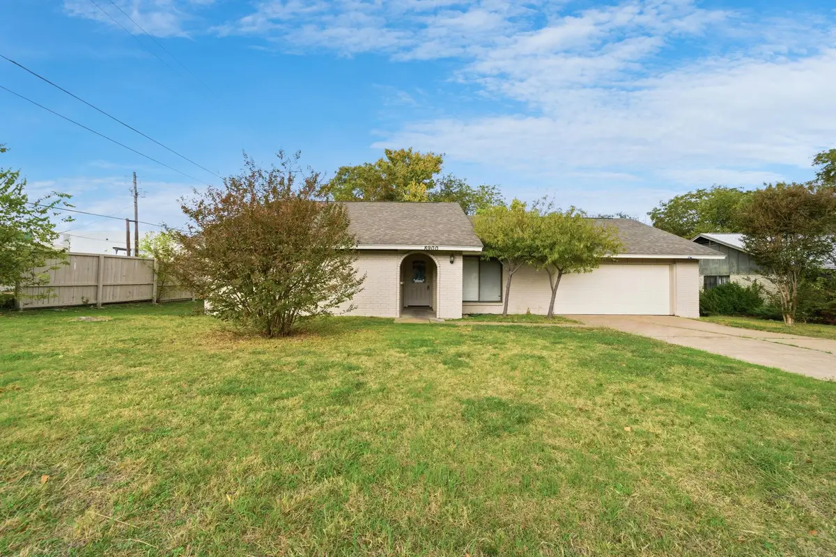 8900 Briardale Dr, Austin, TX 78758 - Image #1