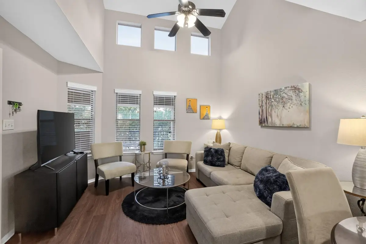 2104 Cullen Ave #7-211, Austin, TX 78757 - #1