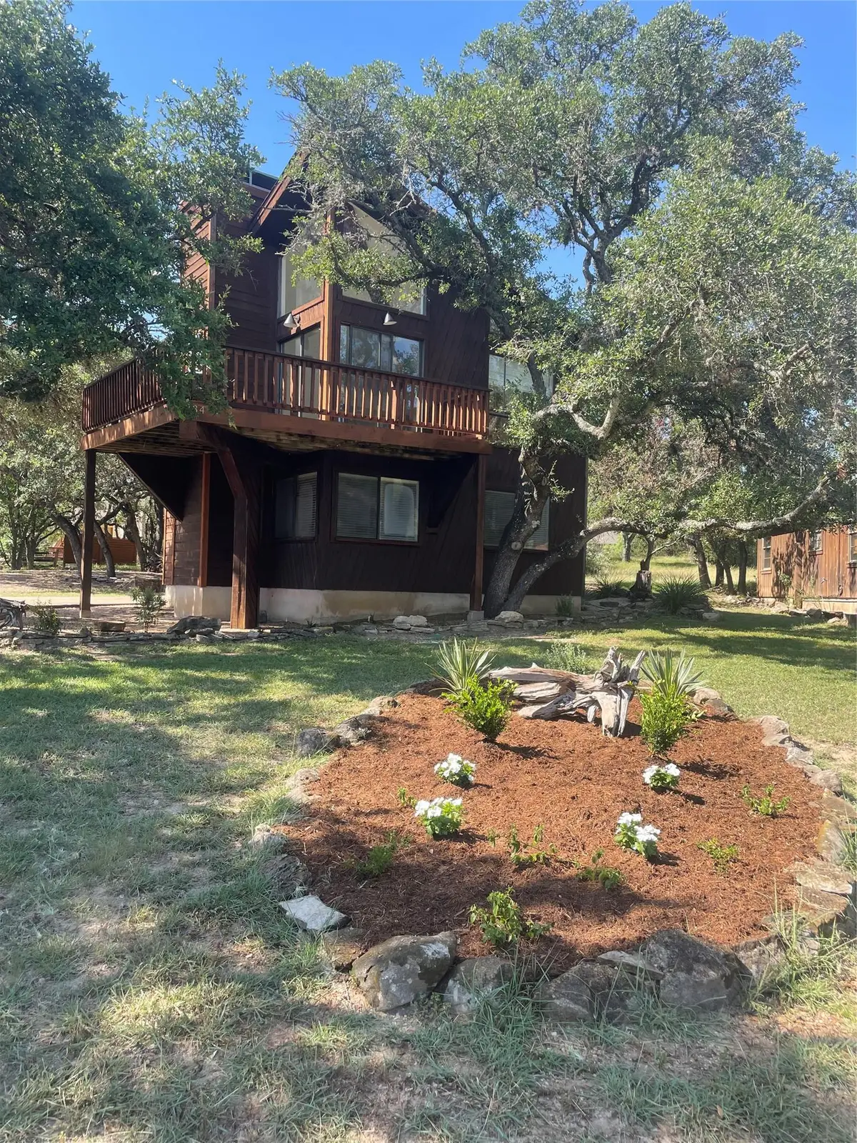 334 Coventry Rd, Spicewood, TX 78669 - #1