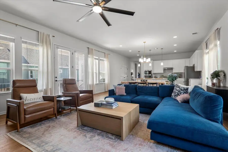 7812 Ella Lee Ln, Austin, TX 78744 - Image #2