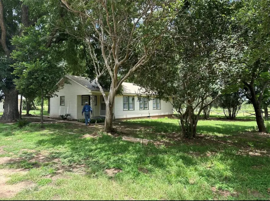 4764 W Us Highway 79, Rockdale, TX 76567 - #3