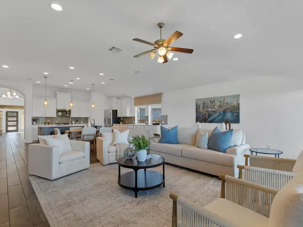 1009 Deer Rim Rd, Leander, TX 78641