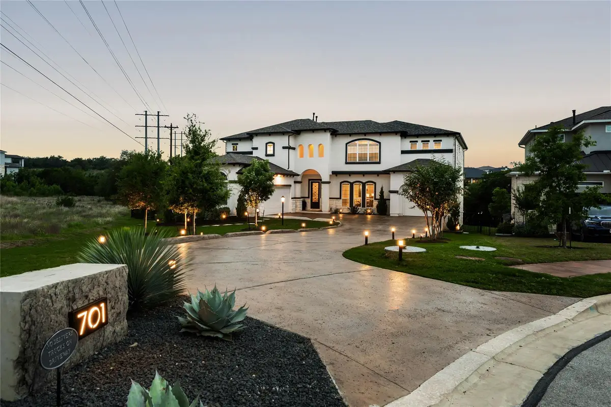 701 Echelon Pl, Lakeway, TX 78738 - #1