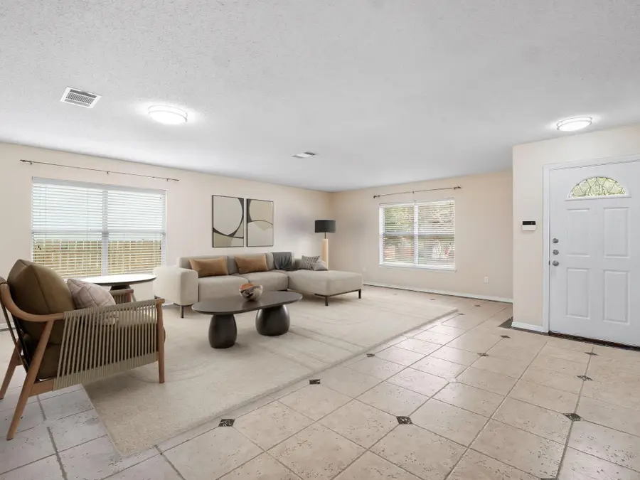 2727 High Point Dr, Round Rock, TX 78664 - Image #2