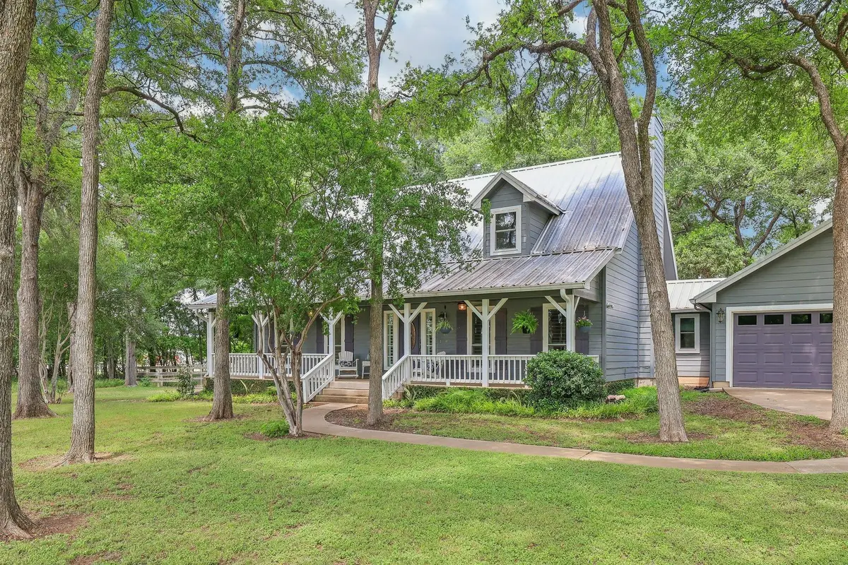 323 Colorado Dr, Cedar Creek, TX 78612 - Image #1