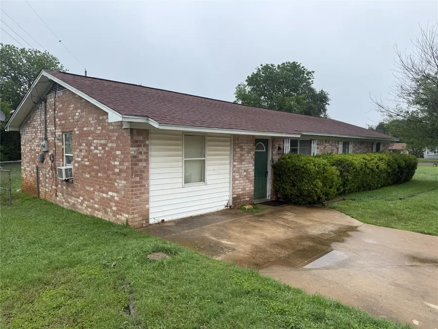 1001 Magnolia St, Belton, TX 76513 - #2