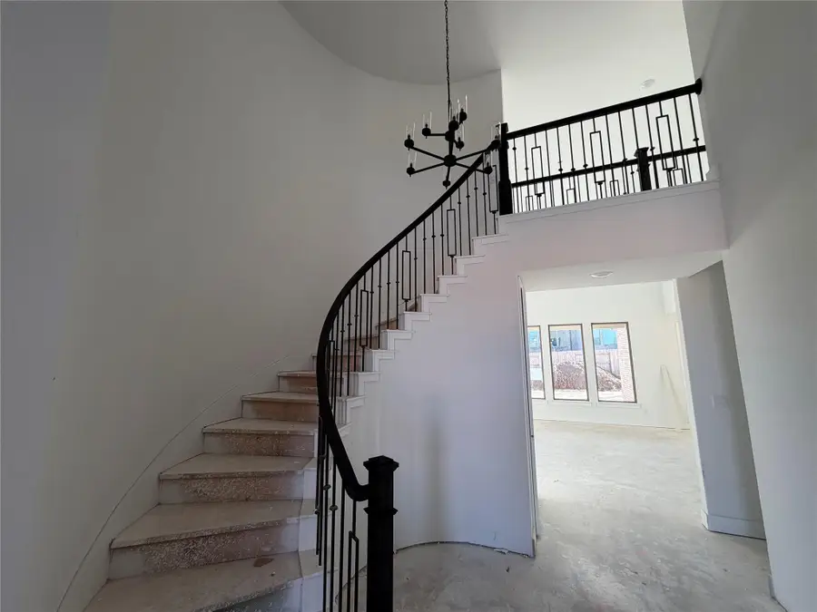 105 Gibbs Dr, Liberty Hill, TX 78642 - Image #2