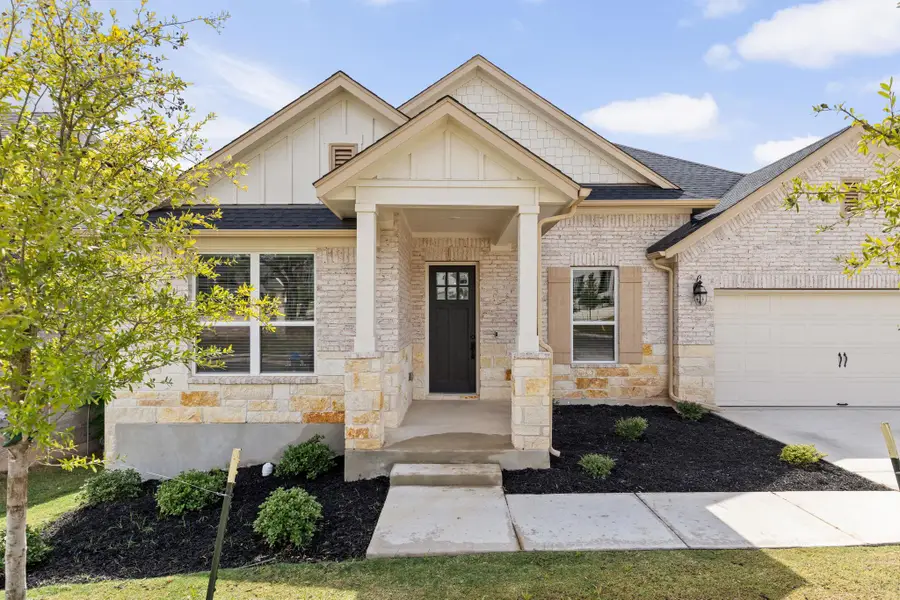 201 Blue Jasmine Trl, Georgetown, TX 78628 - Image #2