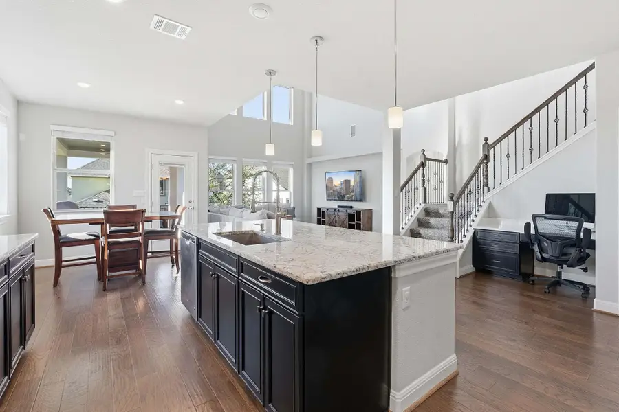 15604 Cabrillo Way, Austin, TX 78738 - Image #3